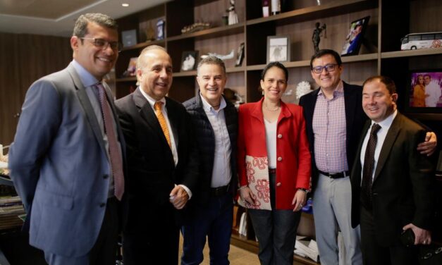 Gobiernos Nacional y Departamental de Antioquia buscan soluciones conjuntas a problemáticas planteadas por las comunidades respecto a las vías 4G