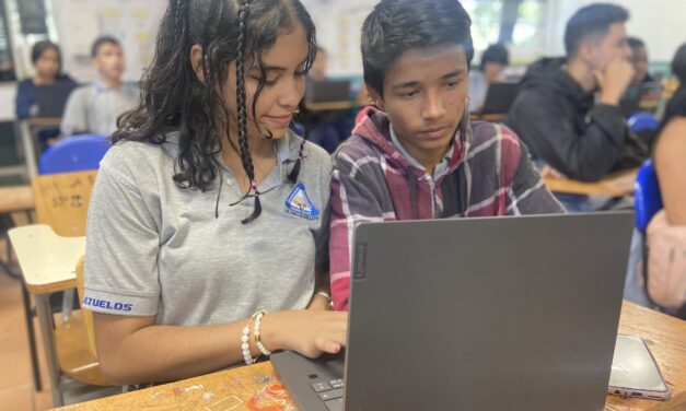 La Administración Distrital continuará ejecutando acciones y estrategias para avanzar en la transformación educativa de Medellín