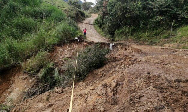 Alcaldía de Peque continúa trabajando en la recuperación de las mallas viales afectadas por las lluvias