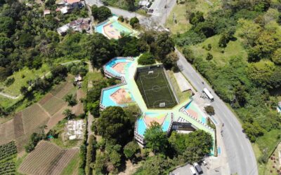 Más de 1.000 intervenciones en escenarios recreodeportivos realizó el INDER Medellín durante 2022
