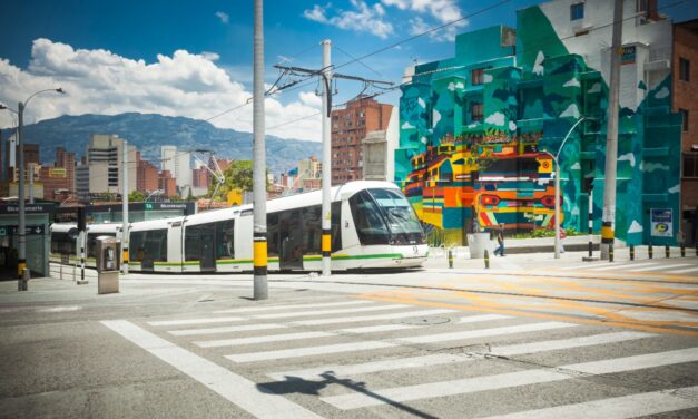 Presidente de la República sancionó la Ley que convierte a Medellín como el Distrito de Ciencia, Tecnología e innovación de Colombia