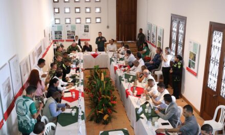 En Ciudad Bolívar y Sonsón, ministro de Defensa se comprometió con la seguridad en Antioquia