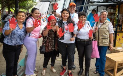 Medellín rechaza la utilización de menores por parte de grupos armados en el marco del Día Internacional de las Manos Rojas