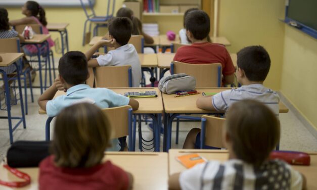 Más de 100.000 estudiantes no han asistido a clases por paro minero en el departamento