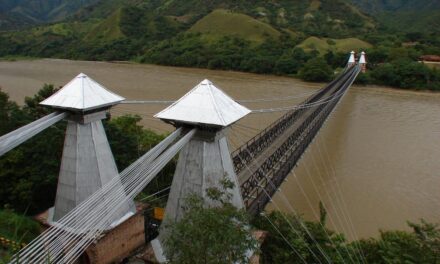 El Puente Colgante José María Villa – Puente de Occidente, está cerrado totalmente
