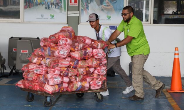 Concentración social en Medellín contra la violencia del Bajo Cauca y Nordeste
