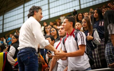 1.097 Líderes Futuro asumieron sus cargos para el periodo académico 2023