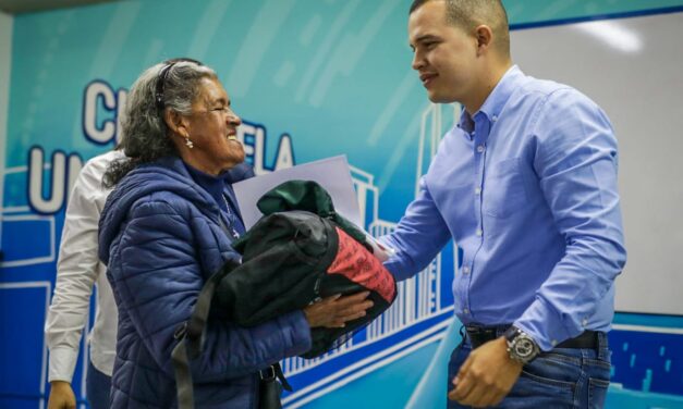 50 productores rurales de Santa Elena mejoraron sus prácticas agrícolas con ayuda de la Alcaldía de Medellín