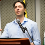 El alcalde Daniel Quintero Calle congeló la tarifa de energía para los usuarios de Antioquia