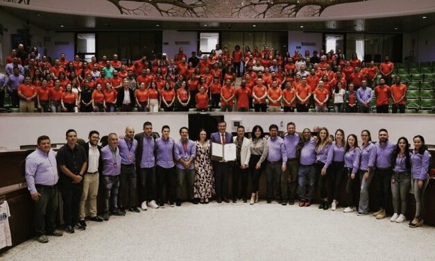 Otorgan reconocimiento a la IU Digital de Antioquia por sus 5 años de vida académica