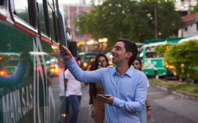 Megaobras y tecnología son la propuesta de Upegui para mejorar la movilidad