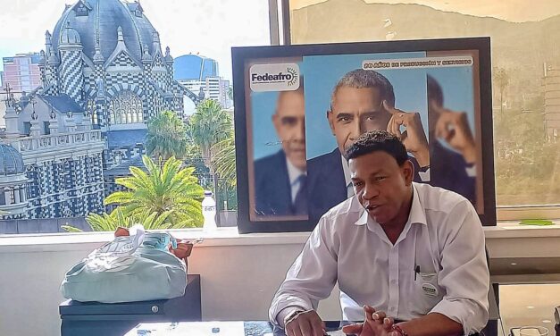 Manuel Palacio, el candidato al Concejo que llegó a Medellín por culpa del conflicto armado