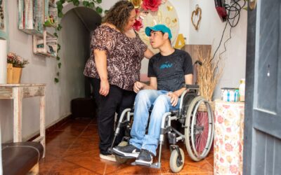 Medellín aumentó las atenciones a hogares en beneficio de 200 familias cuidadoras