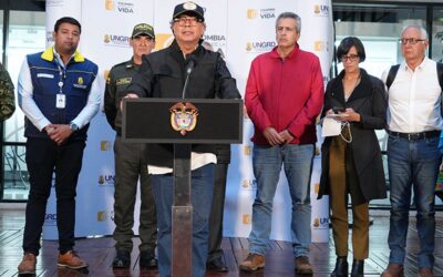 Gobierno Petro hace despliegue masivo para combatir incendios y emergencia hídrica en Colombia