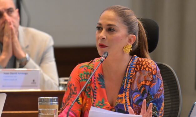 Crisis financiera en Metrosalud: Se necesita una intervención urgente