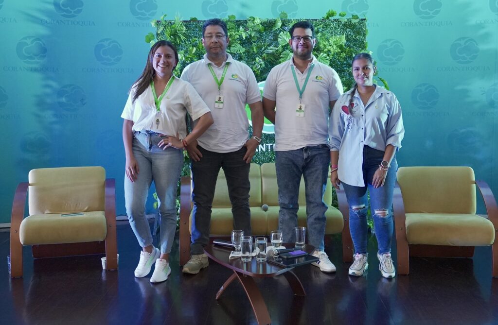Batalla por el Futuro Verde: Más de 70 narradores ambientales compiten por el premio Corantioquia 2 narradores ambientales