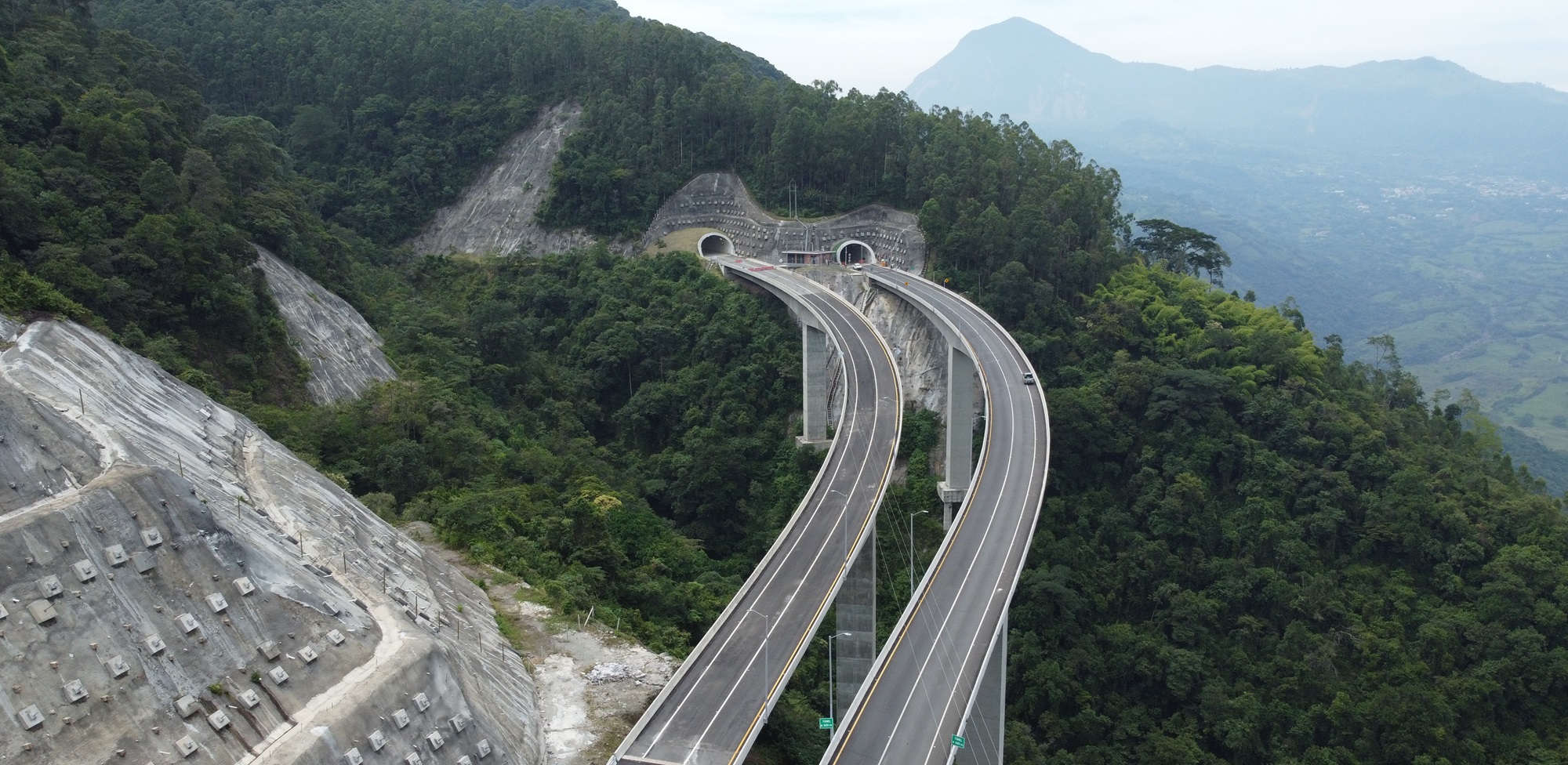 Finalizan las obras del túnel que permitirá poner en servicio la UF2 de Pacífico 1 Pacífico 1