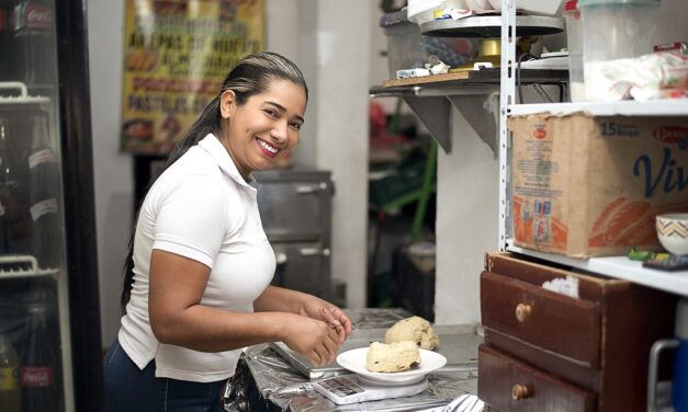 Sector comercio demuestra que la economía sigue avanzando con fuerza en 2025