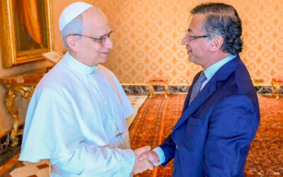 Petro le pidió al papa que interceda con Estados Unidos para que priorice la crisis climática, por encima de la migración