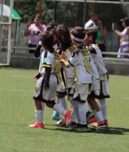 Maxi Restrepo: Fútbol y Ajedrez Central Envigado