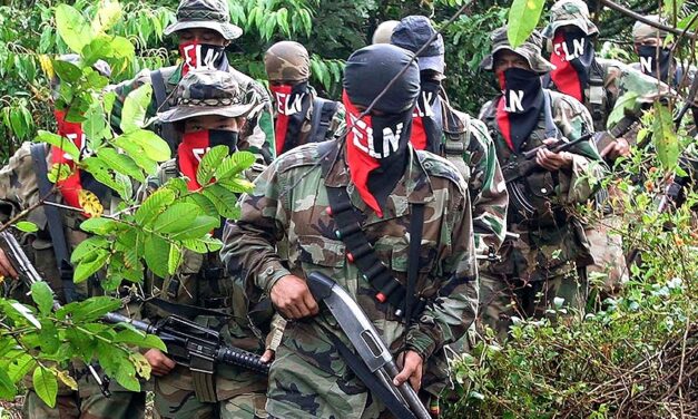 ELN: después de dinamitar la paz, propone un “acuerdo nacional”