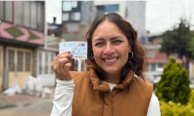 Lalis denuncia amenazas tras ser señalada como guerrillera por concejal en Medellín, desatando debate político y social