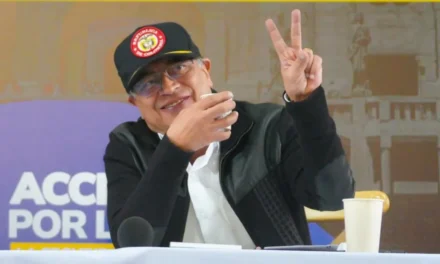 Petro derrota a farmacéuticas: Tribunal Andino respalda a Colombia y abarata medicamento clave contra el VIH