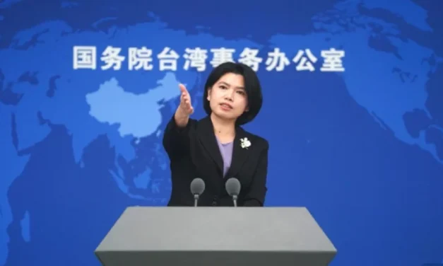 China reafirma línea de contención y diálogo en el estrecho de Taiwán en medio de contactos con el Kuomintang