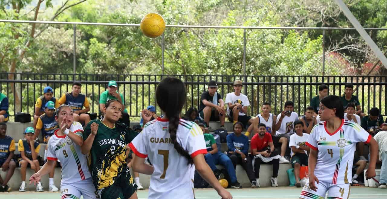 Intercolegiados Girardota cierran final este domingo Competencia estudiantil de atletismo en los Intercolegiados Girardota 2026