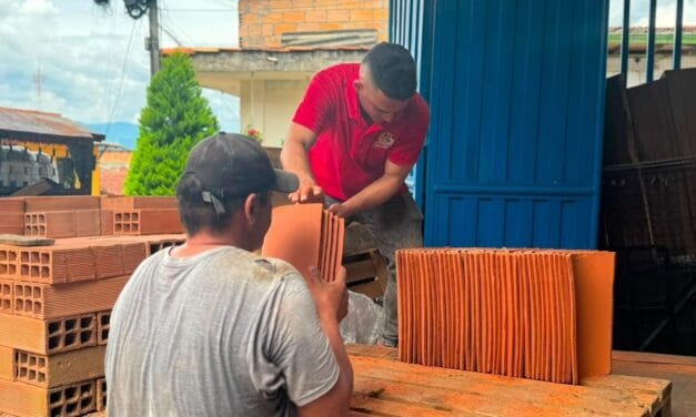 Antioquia envía materiales para reconstruir 268 viviendas tras sismo
