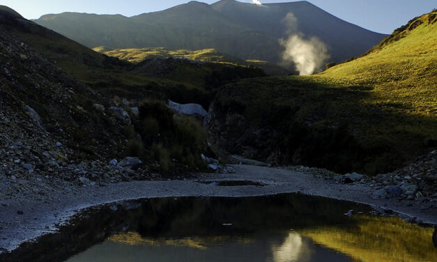 Cierran sectores del Parque Nacional Natural Puracé por alerta volcánica