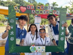 Feria PRAE reúne a 24 colegios de Itagüí Feria PRAE reúne a 24 colegios de Itagüí