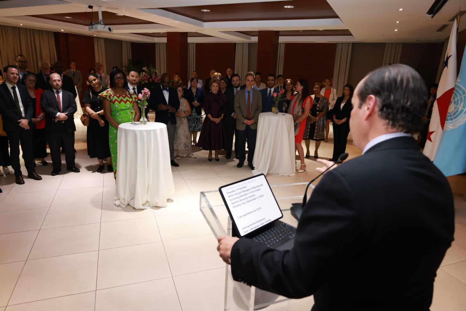 Delegados en el diálogo del Consejo de Seguridad en Panamá