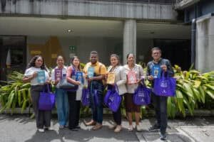 Medellín entrega seis cartillas para fortalecer la convivencia escolar