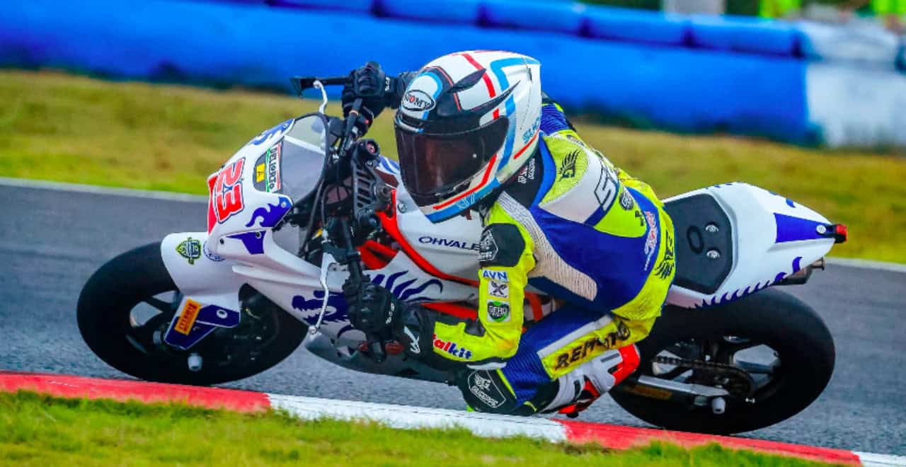 Gerónimo Pareja fue subcampeón en Guangzhou 2026 Gerónimo Pareja Ruiz en una competencia de motociclismo