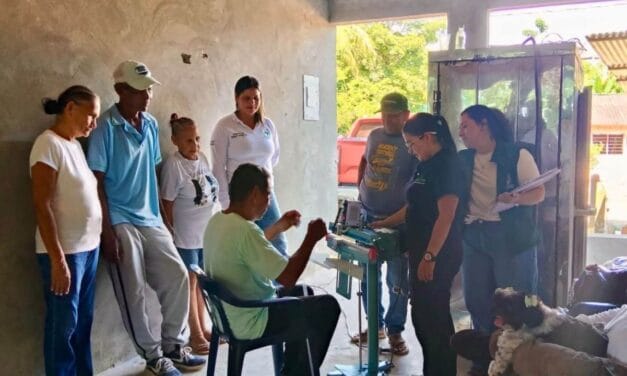 Productores de arroz en Nechí reciben equipos para vender mejor