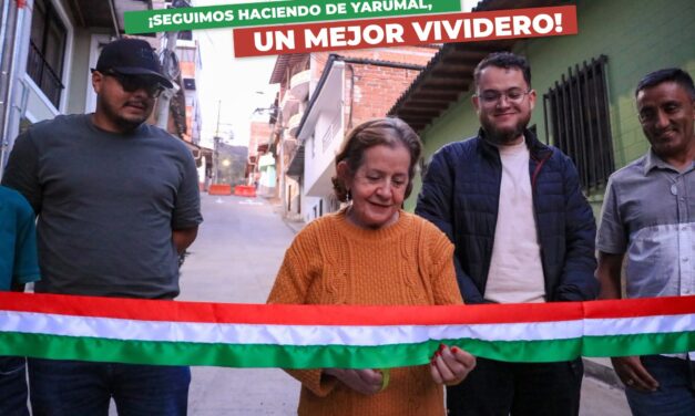 Entregan renovación de la Calle 23 entre carreras 18 y 19 en Yarumal