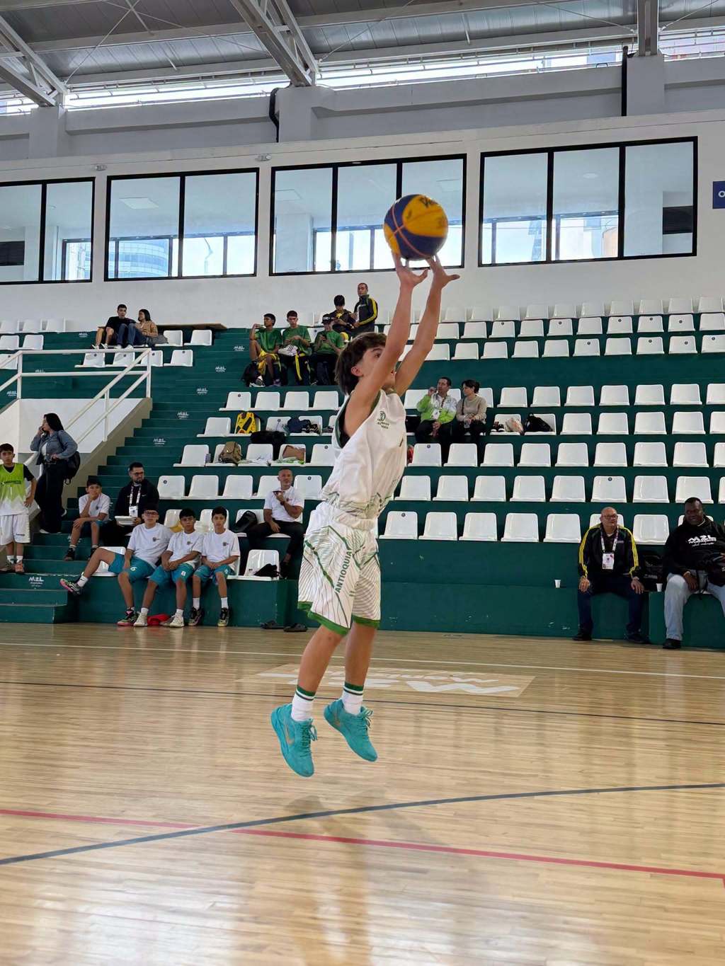 Emiliano Oquendo gana cupo a final nacional 3×3 Imagen de referencia sobre Emiliano Oquendo y su clasificación a la final nacional de baloncesto 3x3