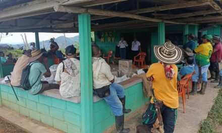 Familias de la vereda Neri reciben ayudas humanitarias en Tarazá