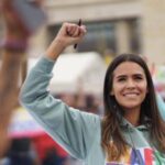 Carrascal enfrenta a agente antidisturbios y denuncia intimidación durante protesta frente al Museo Nacional