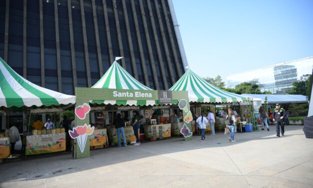 Mercados Campesinos celebra 38 años con concurso y dos tiendas móviles