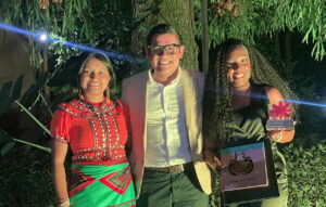 Medellín reporta atención psicológica y orientación laboral para 1.100 mujeres de comunidades étnicas