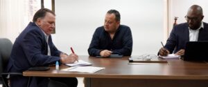 MinAgricultura y Fedepapa acuerdan agenda para bajar costos del sector papero