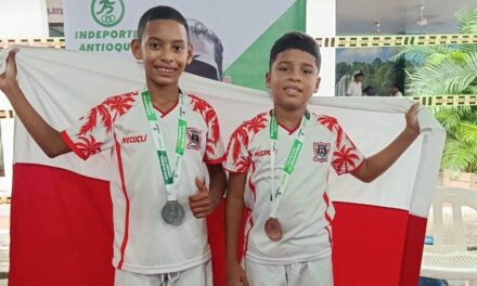 Yeimar Blaquicet y Dylans Moreno suben al podio por Necoclí en taekwondo escolar