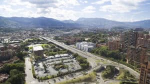 Medellín aclara requisitos para viviendas turísticas y revisión del POT